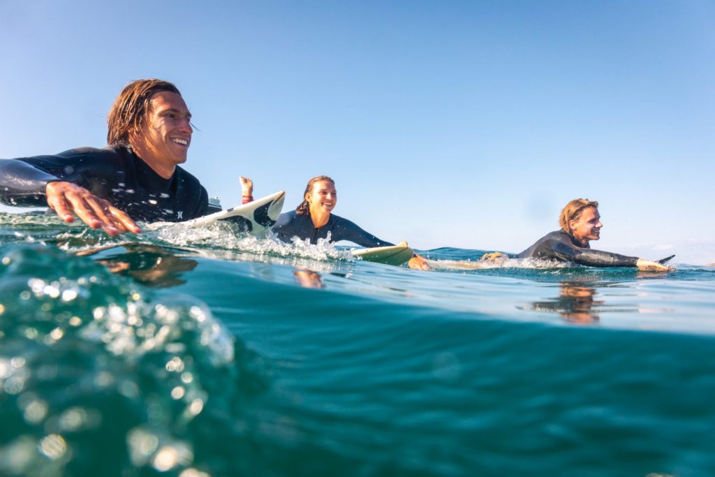 surf guiding on the algarve