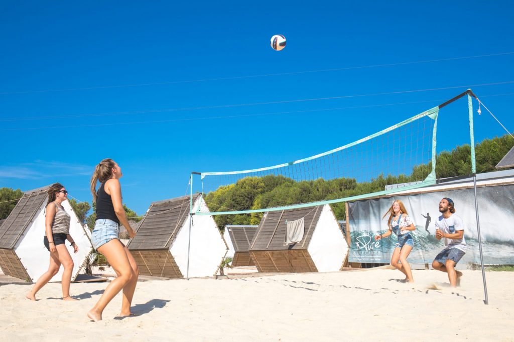 beachvolleyball algarve surf trip