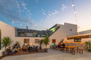 Surf House Caparica at the beach